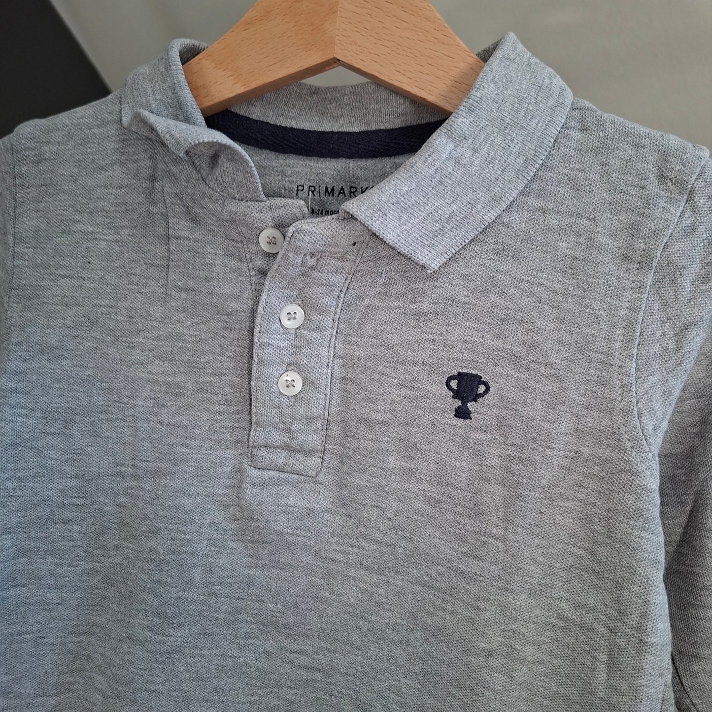 Polo gris