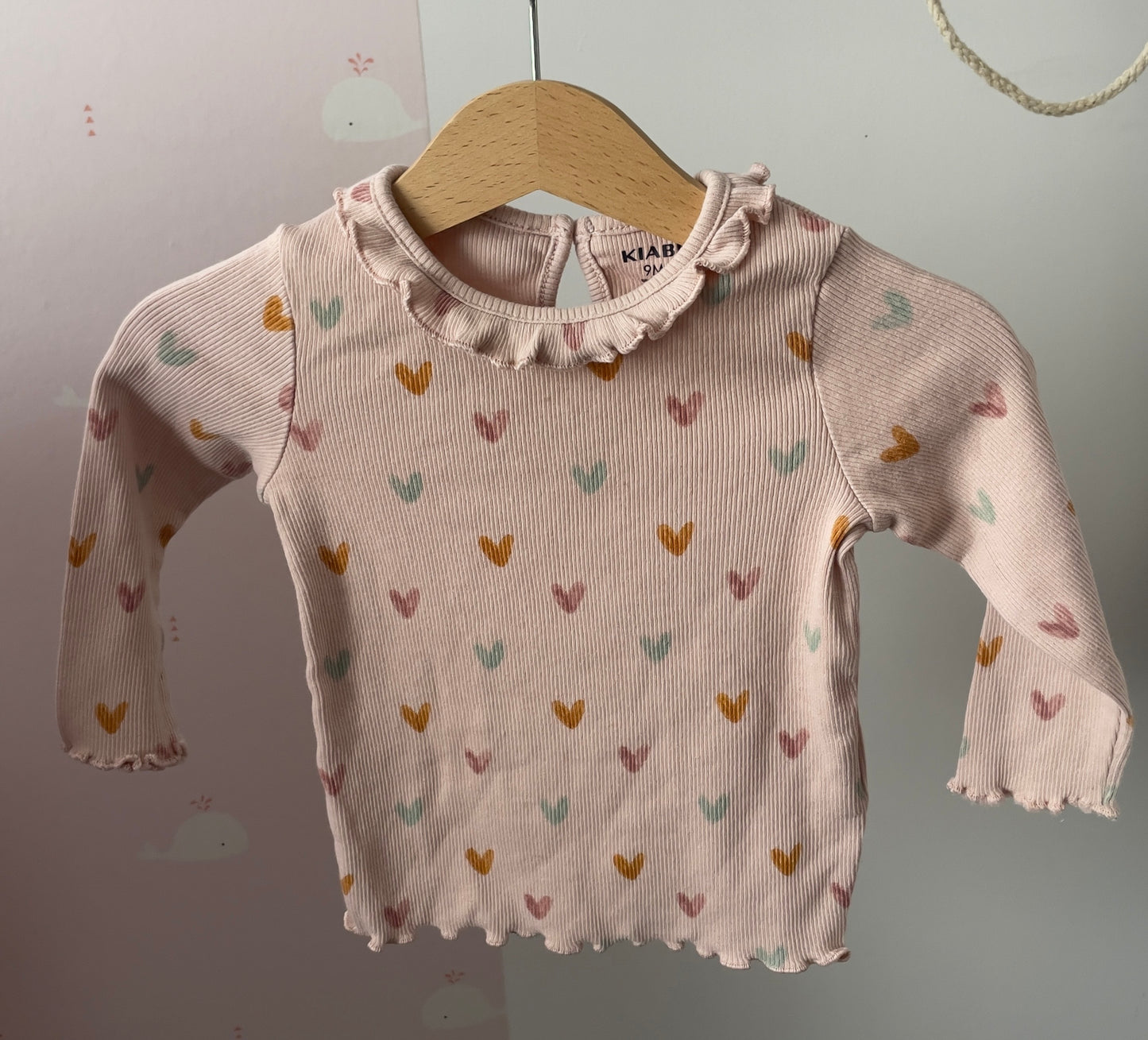 T-shirt cœurs 9 mois