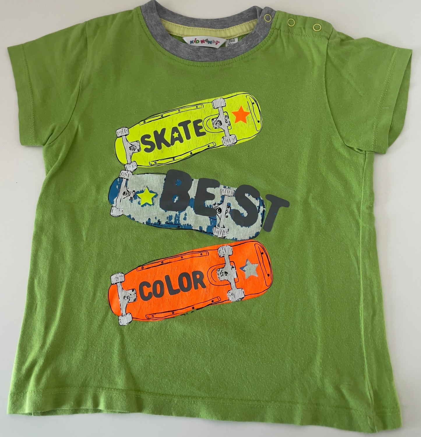 T-shirt skate 2 ans