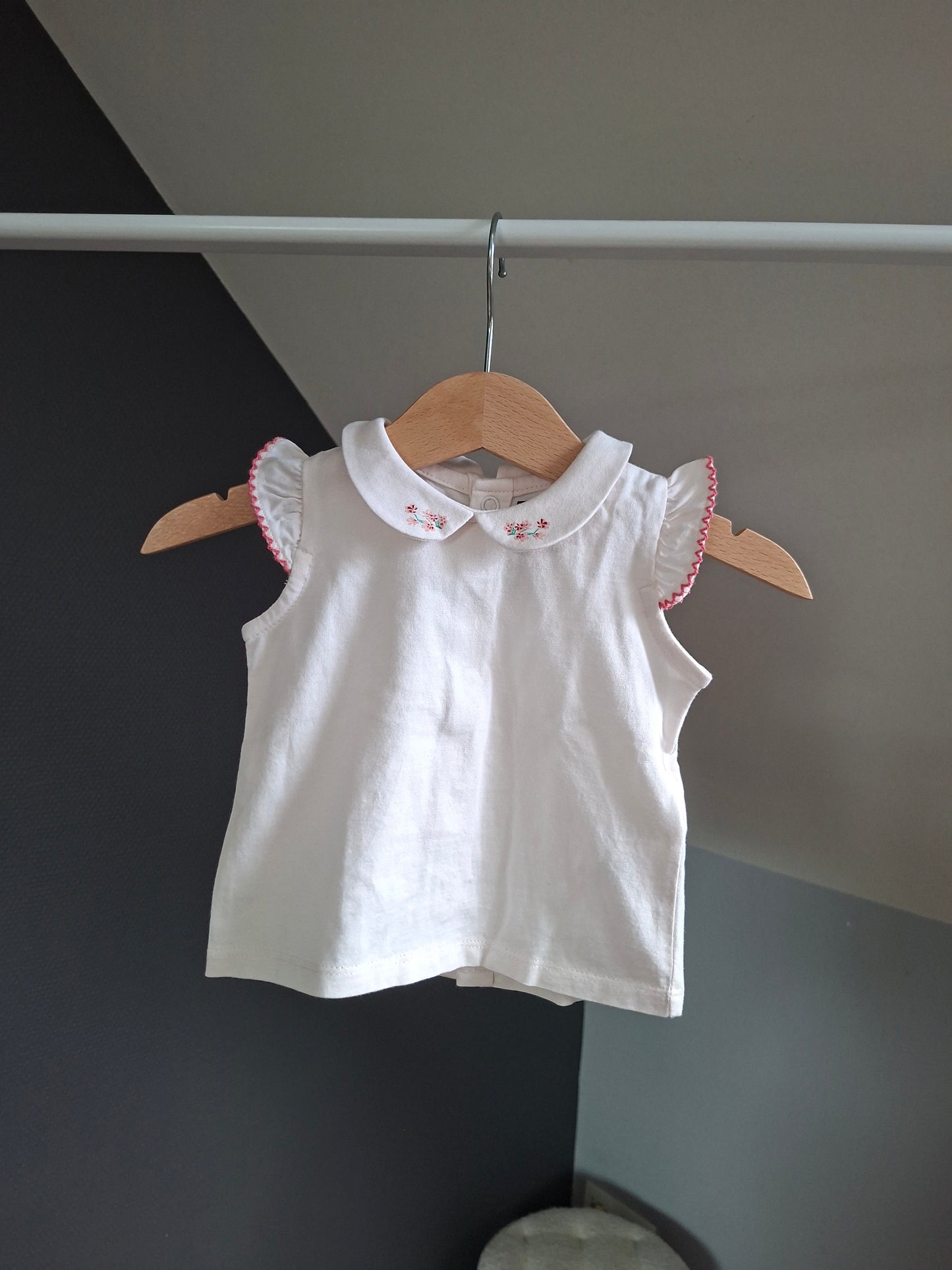 T-shirt broderie