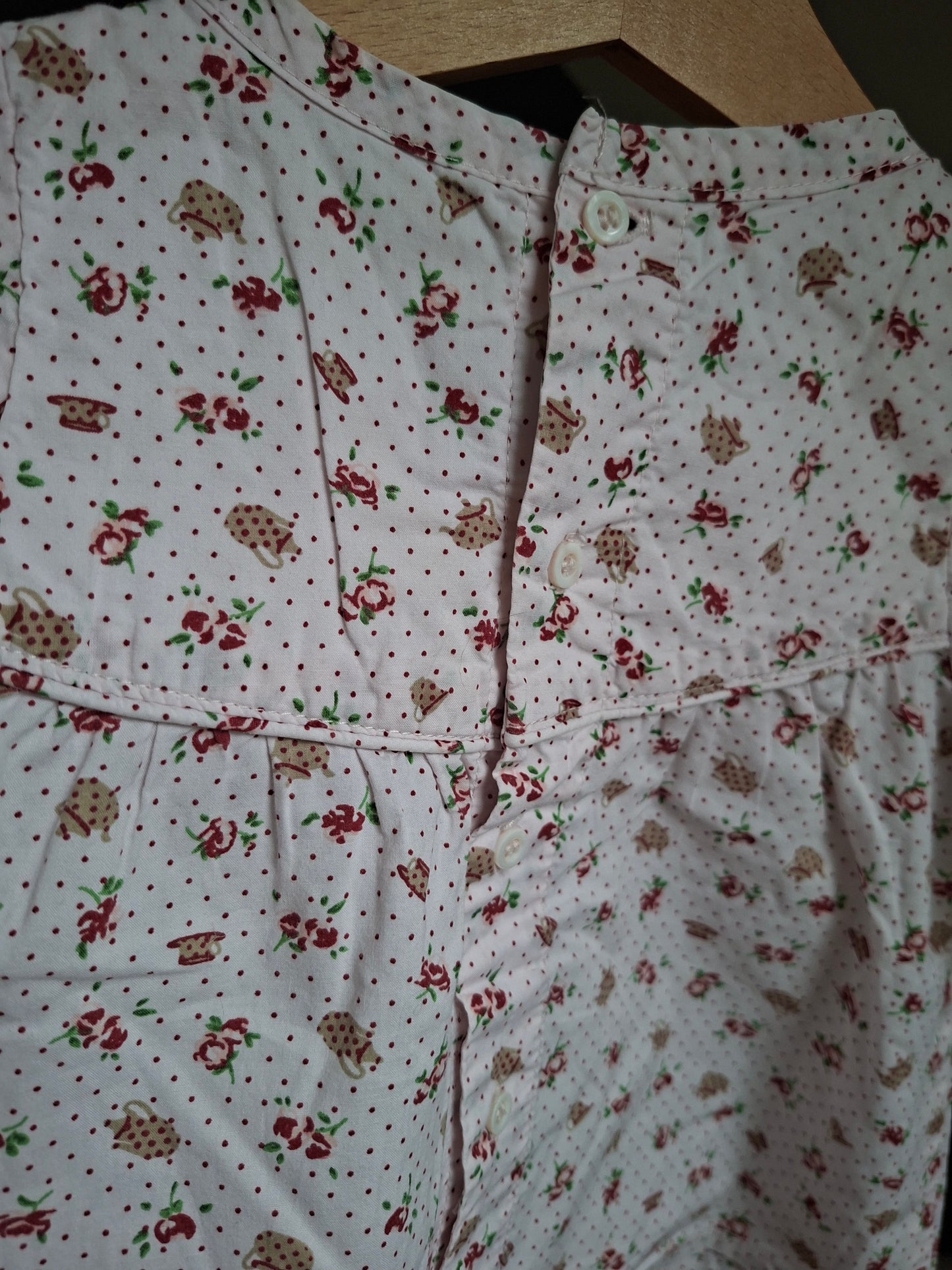 Chemise fleuris à pois
