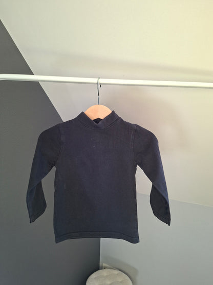 Sous-pull noir