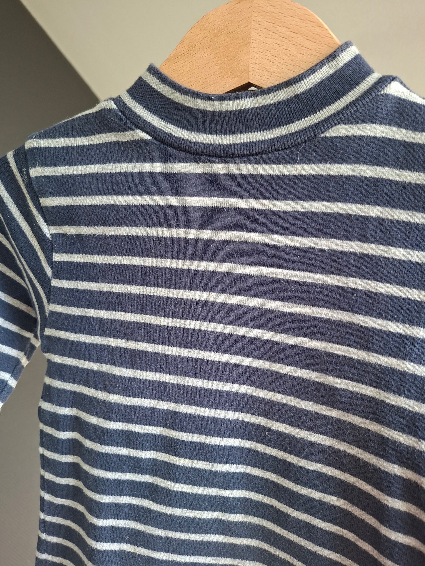 Sous-pull rayé