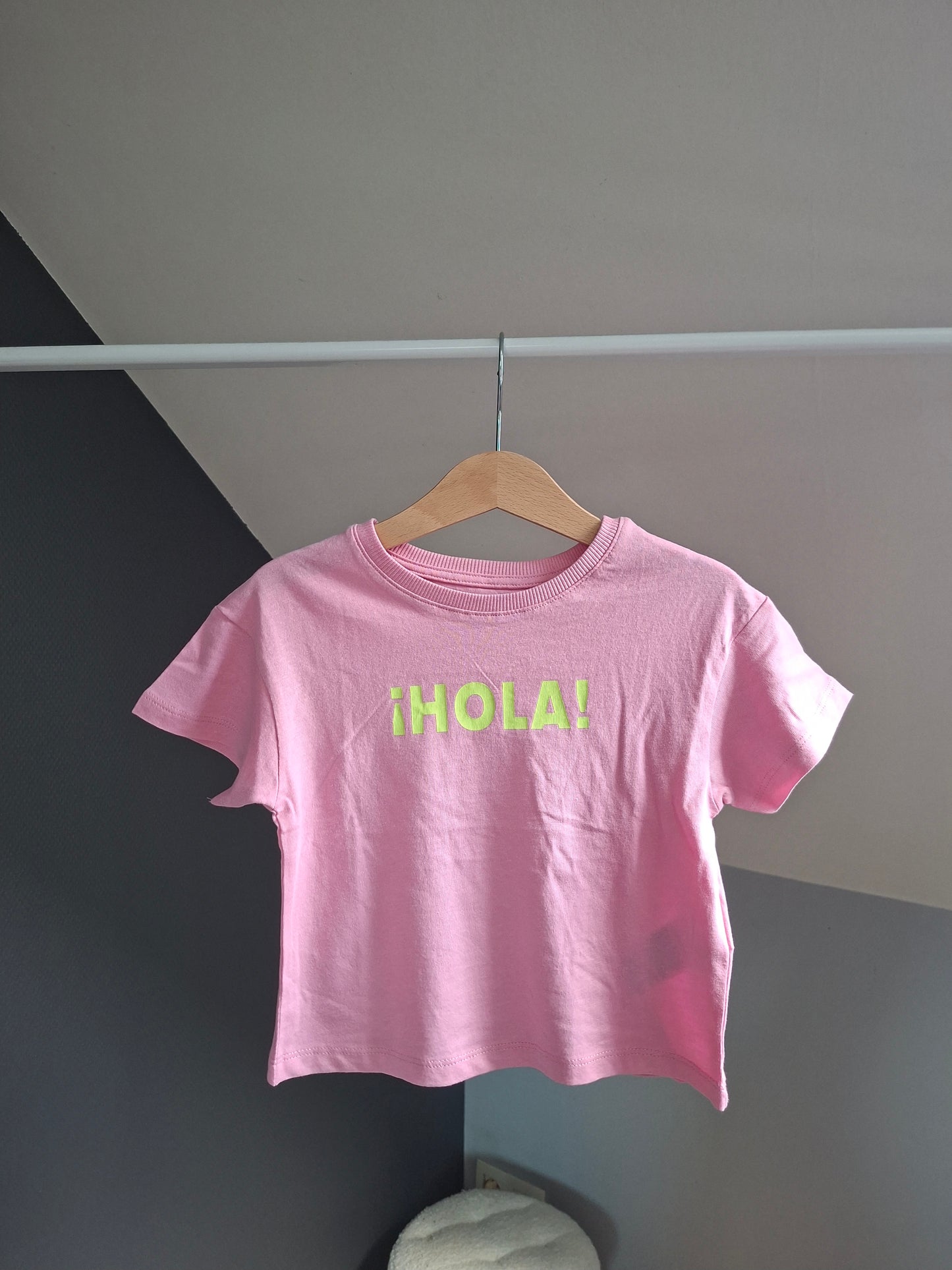 T-shirt "HOLA"
