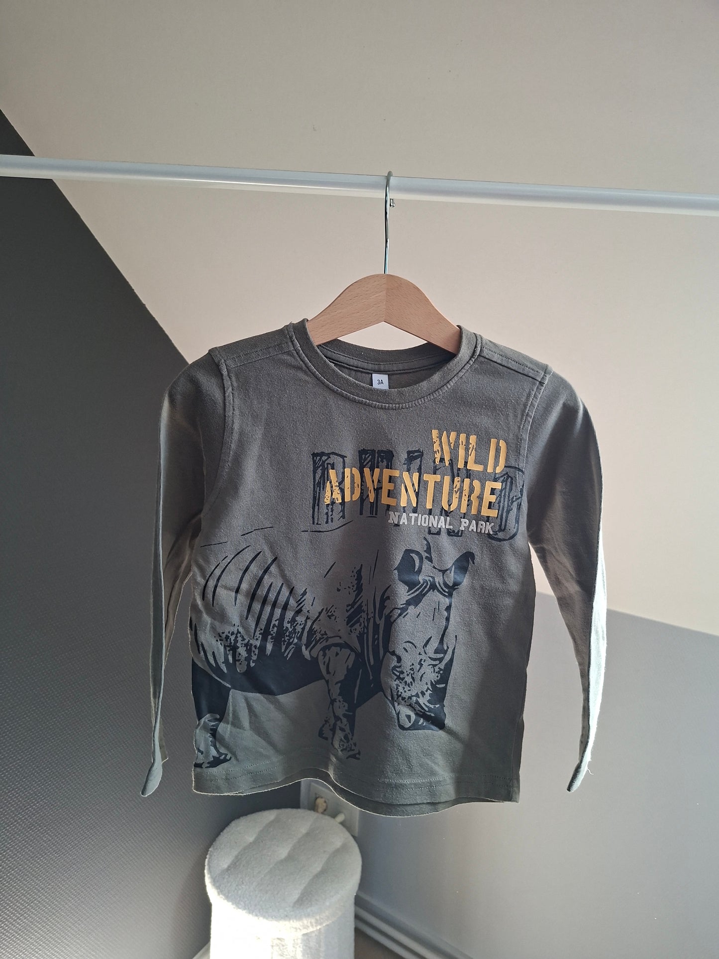 T-shirt "wild adventure"