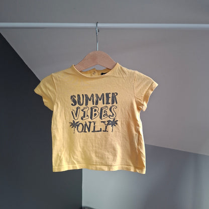 T-shirt "summer vibes only"