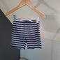 Short rayé bleu et blanc
