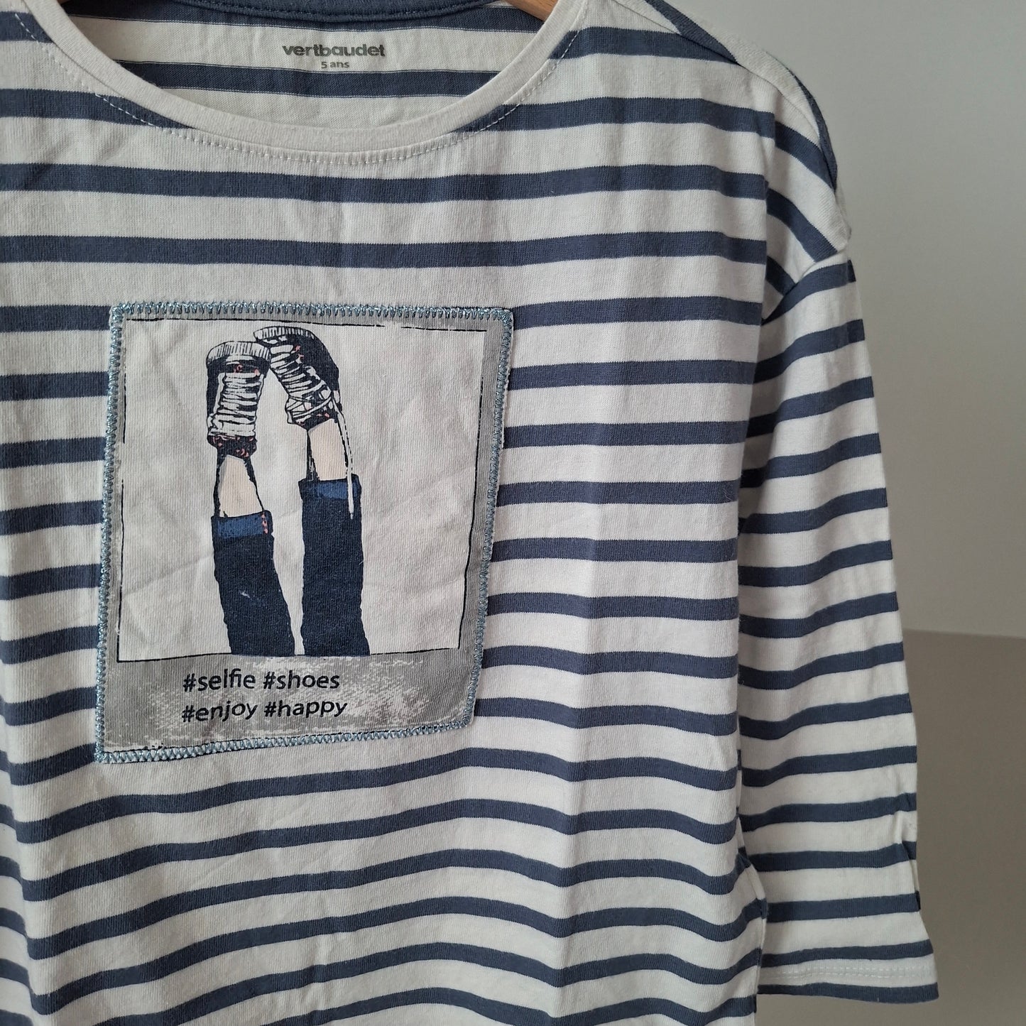 T-shirt rayé bleu/blanc 5 ans