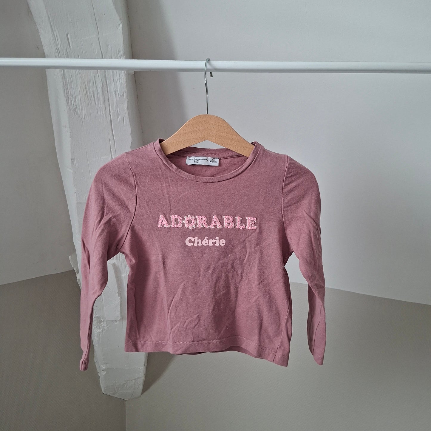 T-shirt "adorable chérie" 3 ans