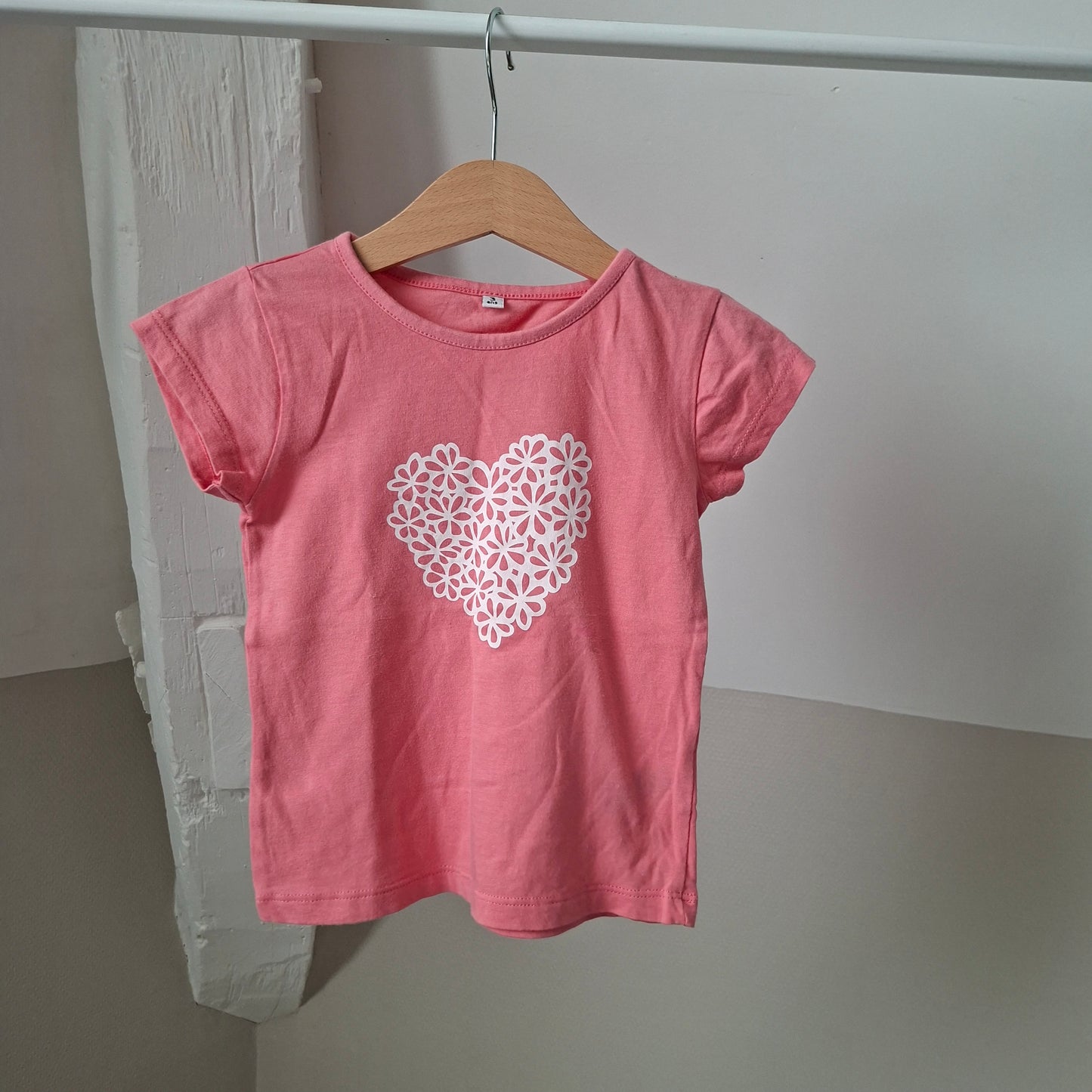 T-shirt rose cœur 3 ans