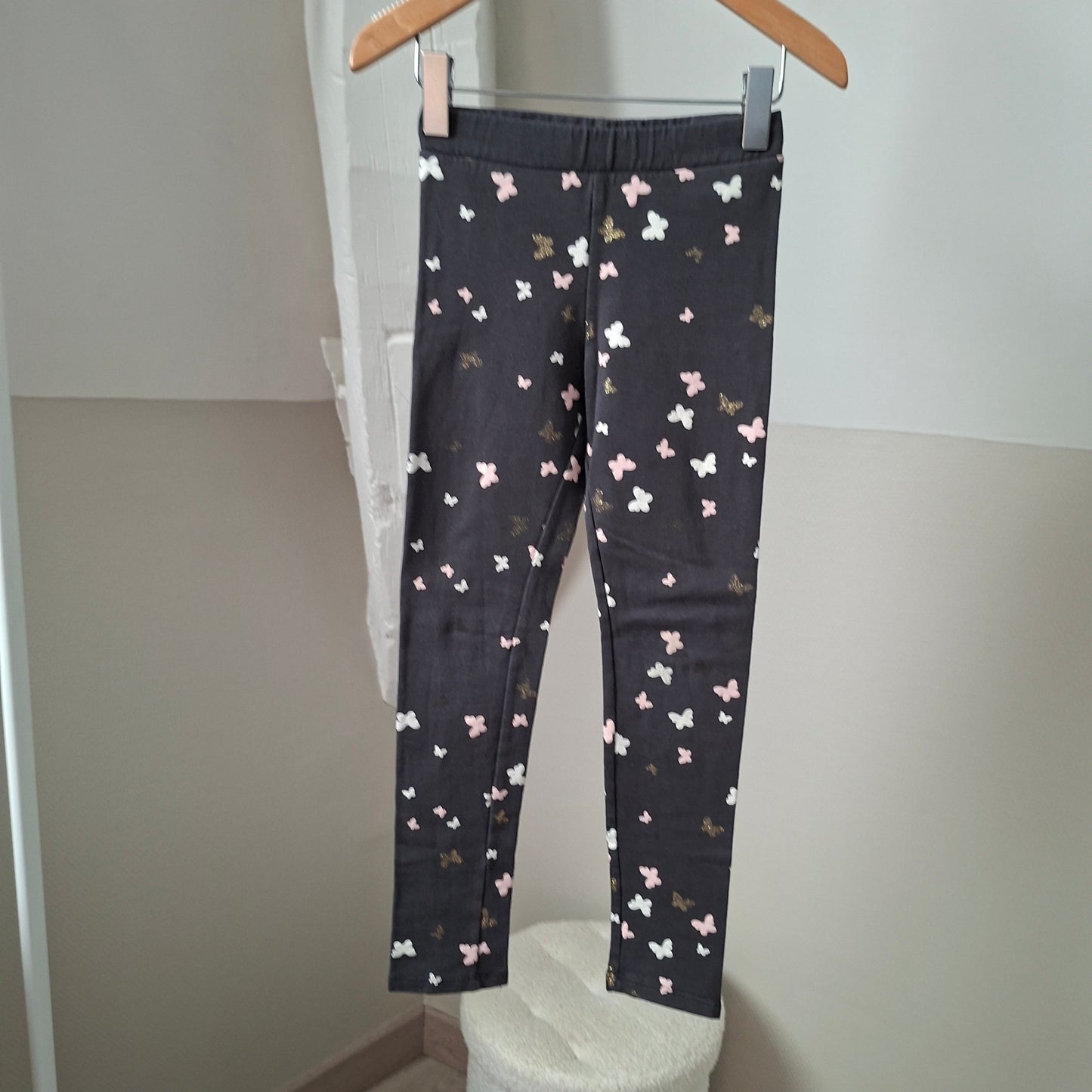 Legging gris papillons 6 ans