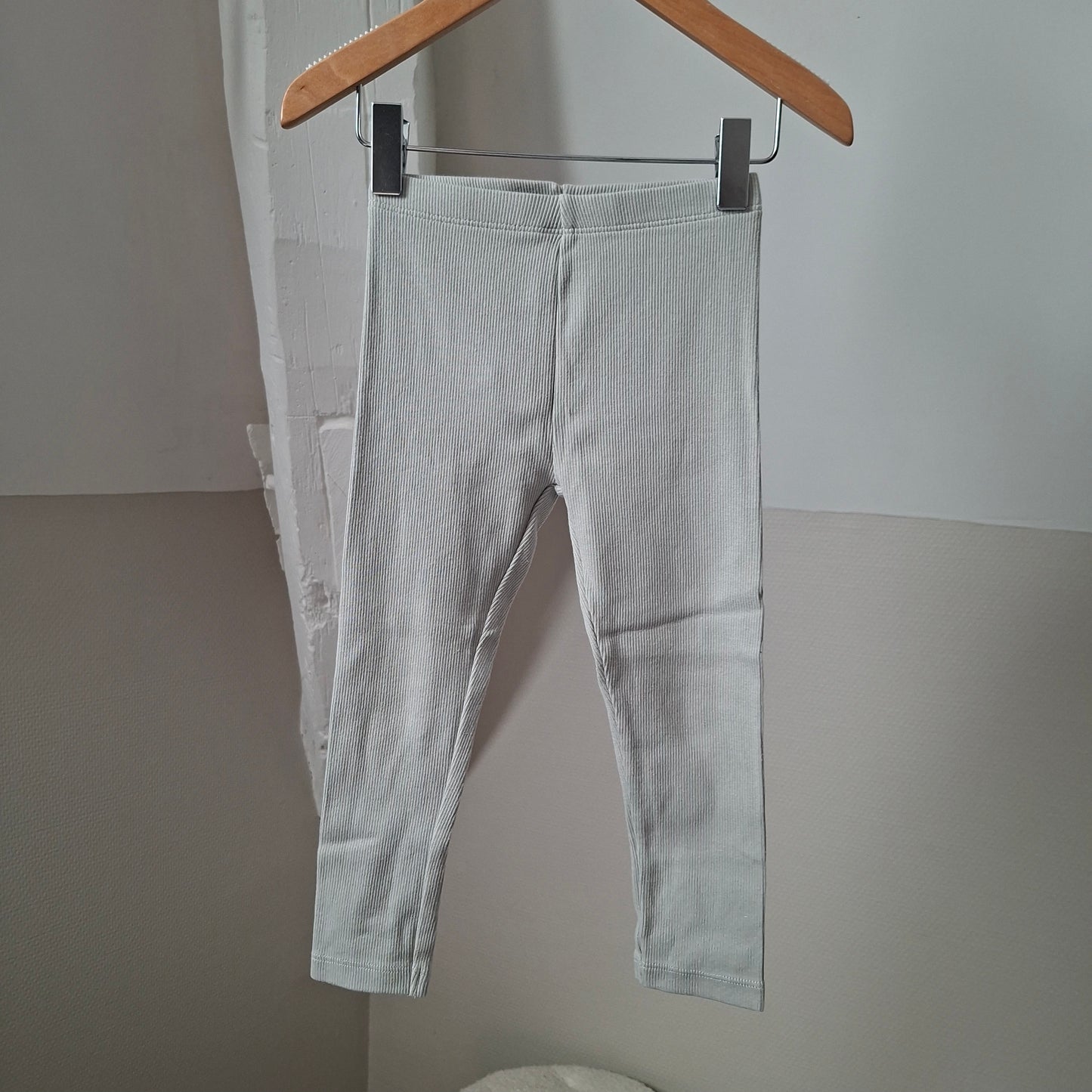Legging côtelle gris 36 mois