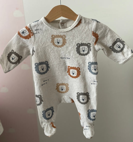 Pyjama lion 1 mois