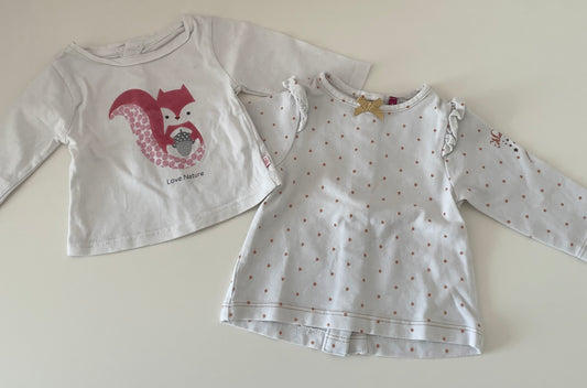 Lot 2 t-shirts 1 mois