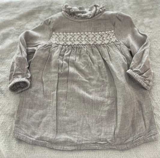 Robe grise 6mois