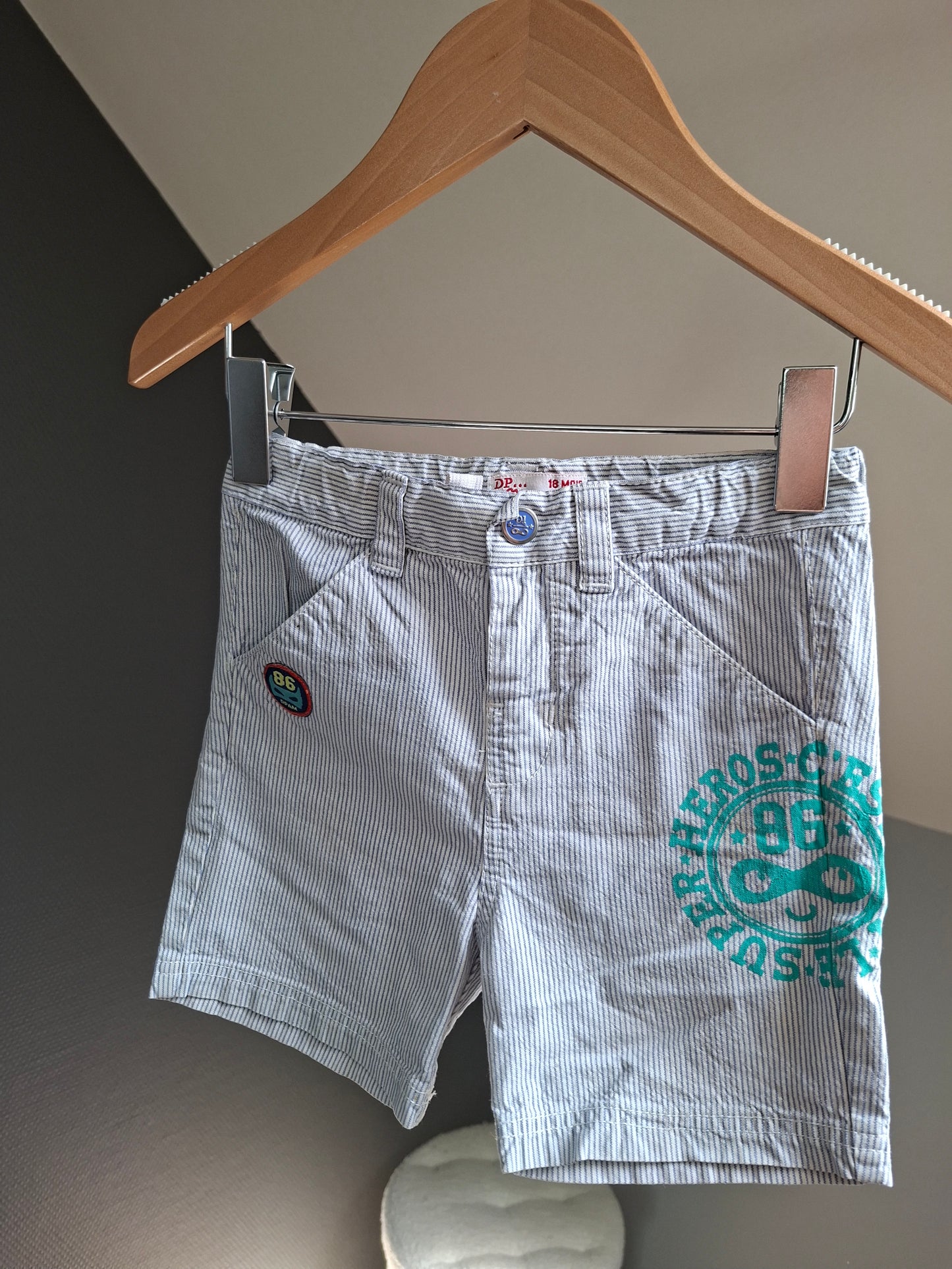 Short rayé