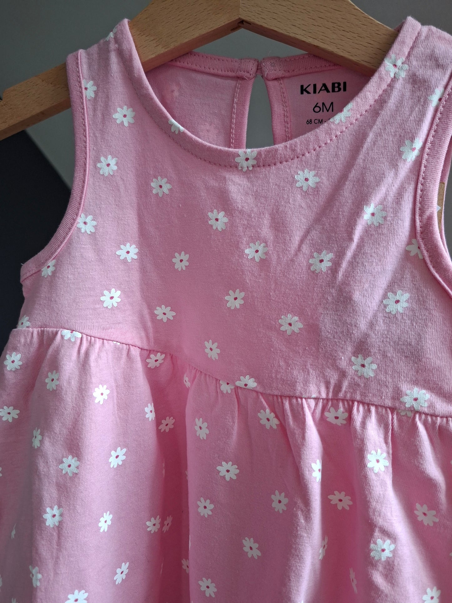 Robe rose fleuris