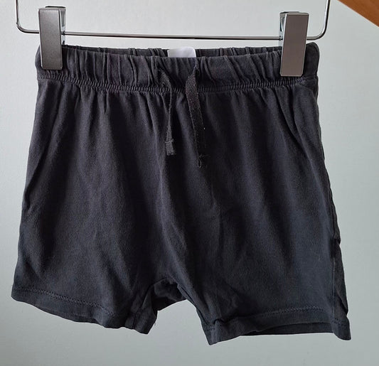 Short noir 2 ans