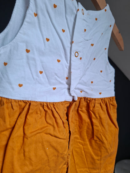 Robe blanche et orange