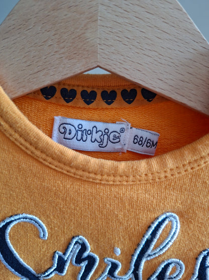 Robe "smiles"