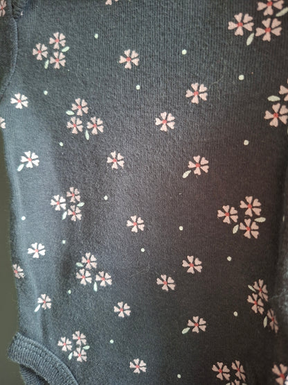 Body gris fleuris