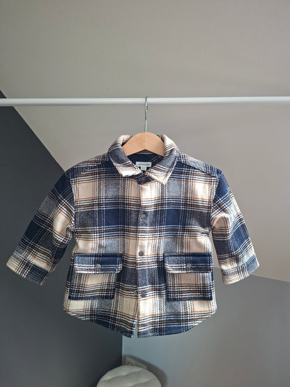 Manteau à carreaux