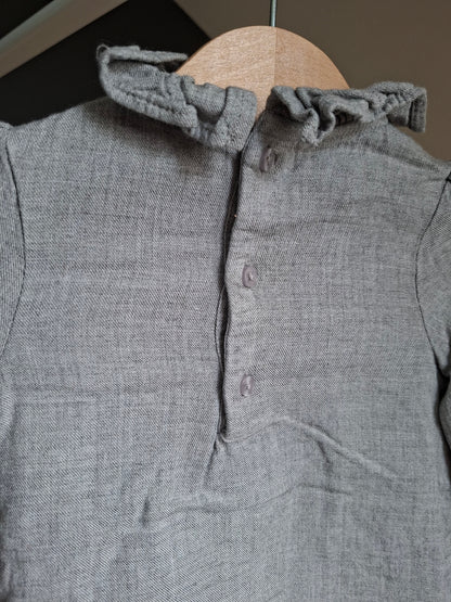 Robe grise