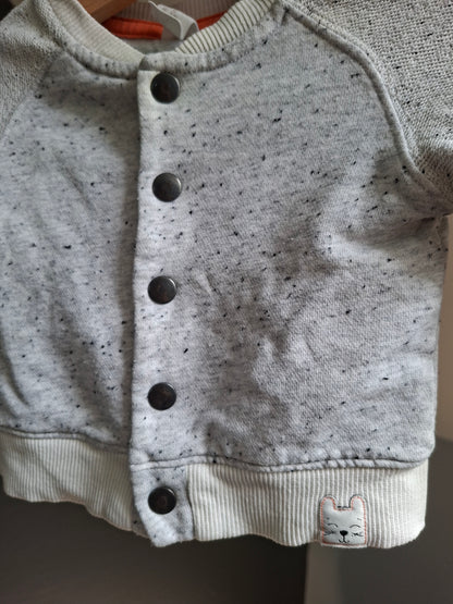 Gilet gris perle