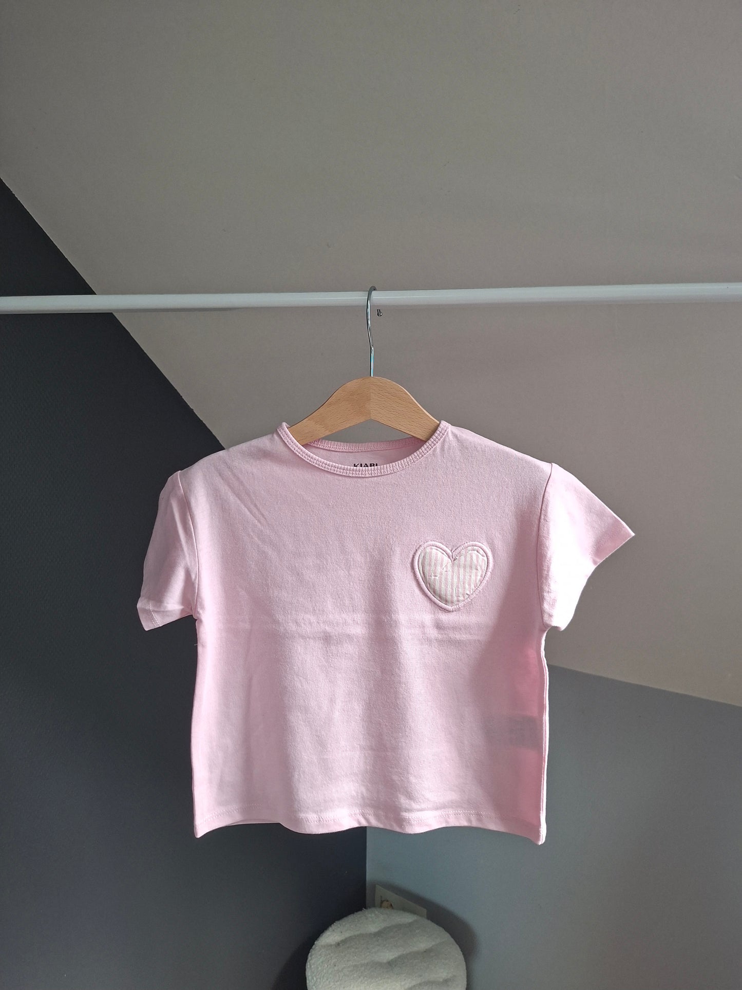 T-shirt cœur rayé