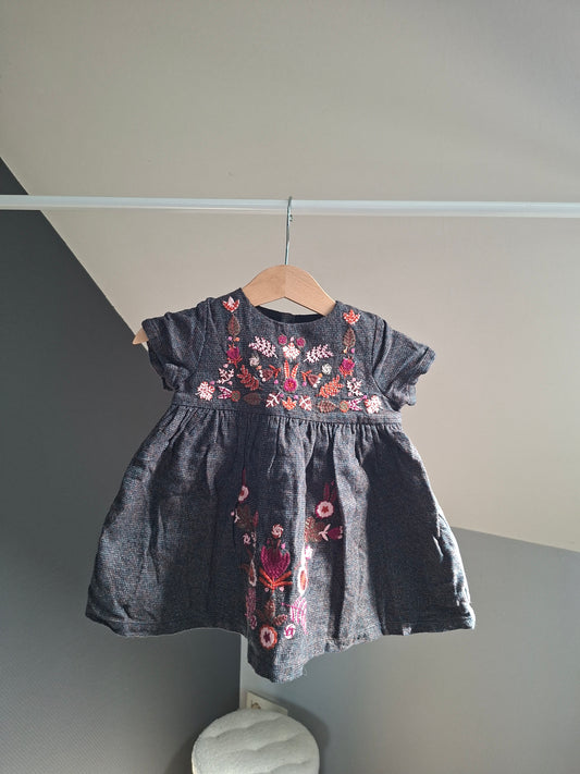 Robe grise fleuris 6 mois