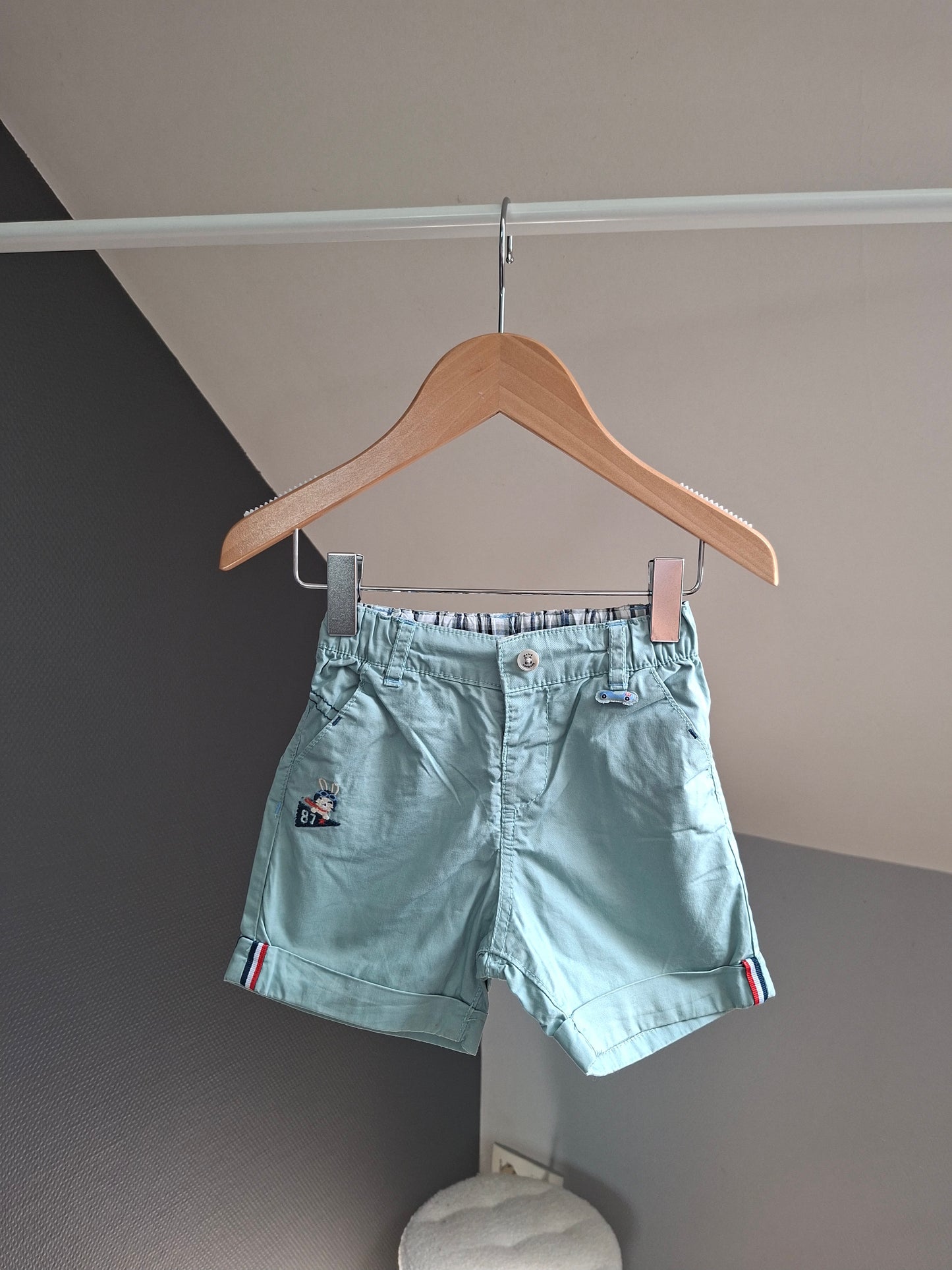 Short vert d'eau