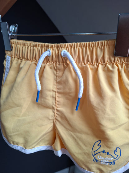 Short jaune