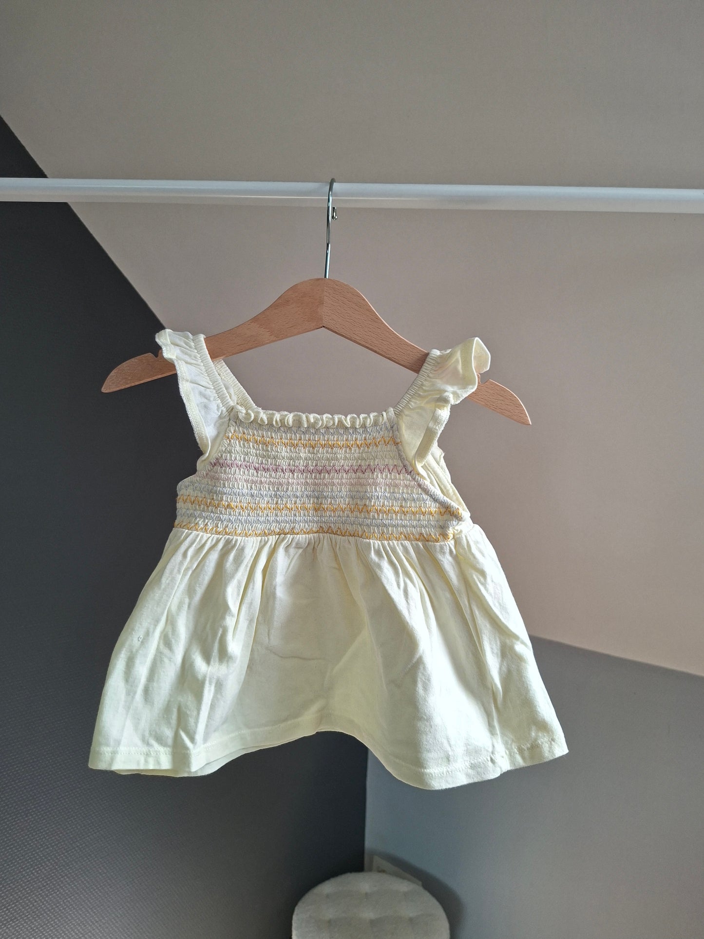 Robe jaune